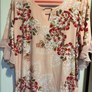 Delicate, Feminine Blouse Pink Flora Bell Sleeve Lined Size L